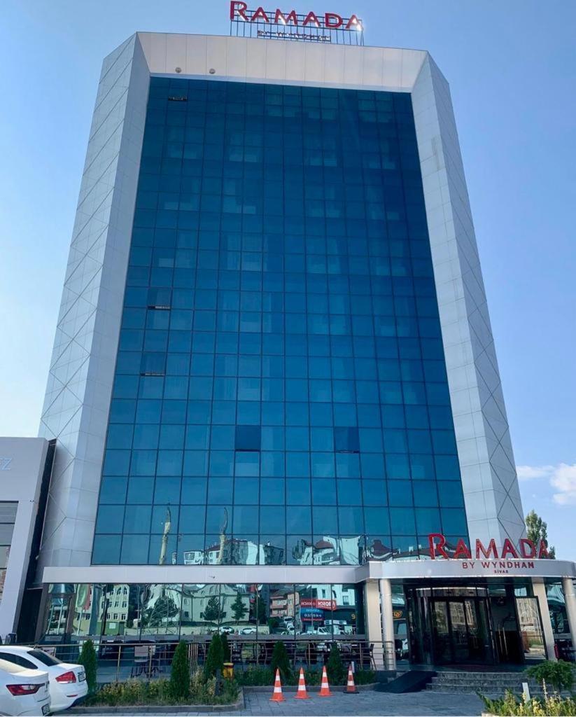 Ramada By Wyndham Sivas Ξενοδοχείο Εξωτερικό φωτογραφία